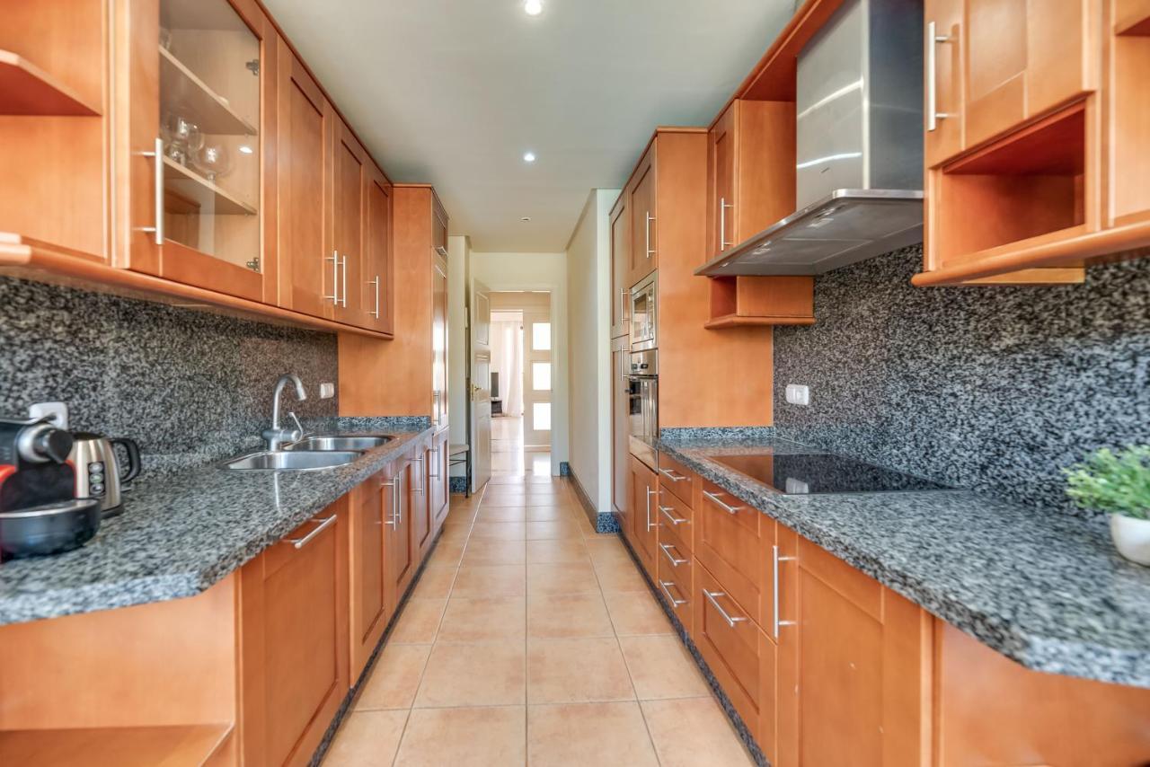 Appartamento Vacation I Duplex Con Encanto Bahia, 280m2 Duplex Penthouse, Luxury Complex, A Minute From The Beach, 24-7 Security, In Town